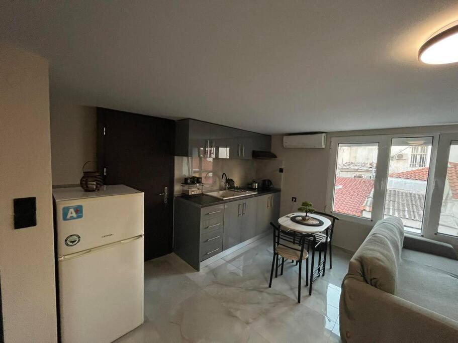 Cozy Studio In Alexandroupolis Buitenkant foto